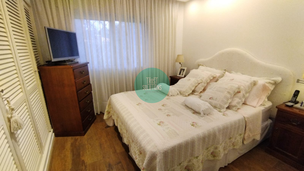 Casa ID.1469 - Venta Casa 4D Mansa Punta con Piscina 