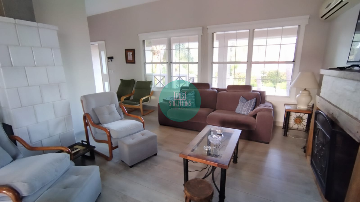Casa ID.525 - Alquiler Anual Casa 4D y dep de huéspedes Mansa Punta prox a la playa 