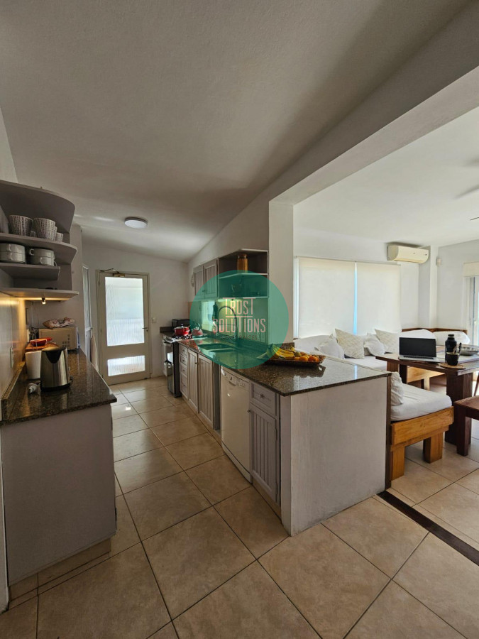 Casa ID.761 - Alquiler Anual y de Temporada Casa 4D y dep serv San Rafael Punta con Piscina climatizada a mts del mar 