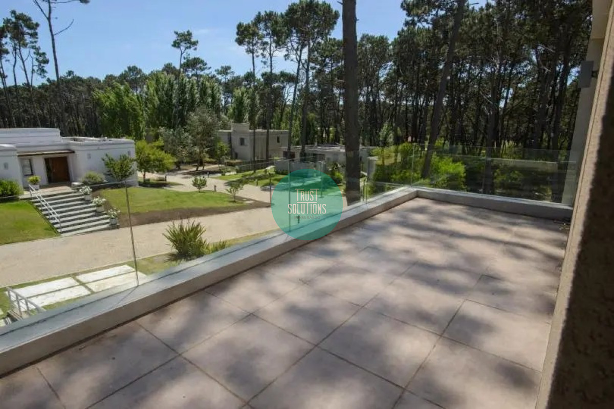Casa ID.897 - Venta y Alquiler Temporada Divina Casa 4D y dep serv Rincón del Indio Punta 