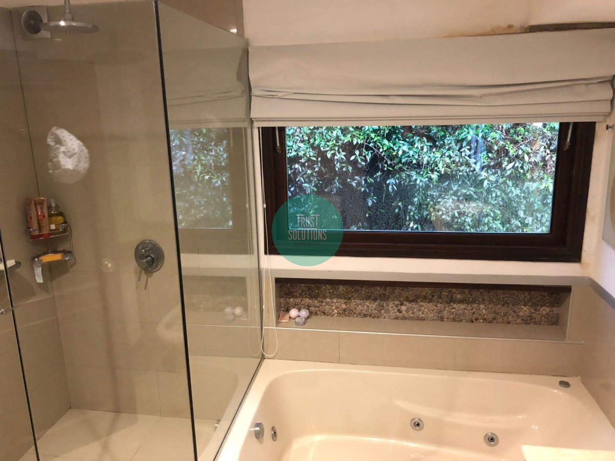 Casa ID.91 - Alquiler Temporada Espectacular Casa 5D Lugano Punta con Piscina climatizada y Barbacoa