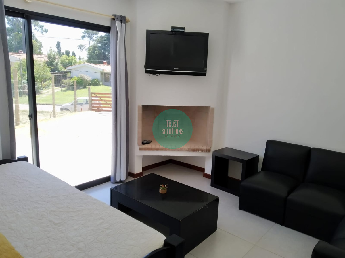Casa ID.755 - Venta Casa Cantegril Punta a estrenar 4D Piscina climatizada 
