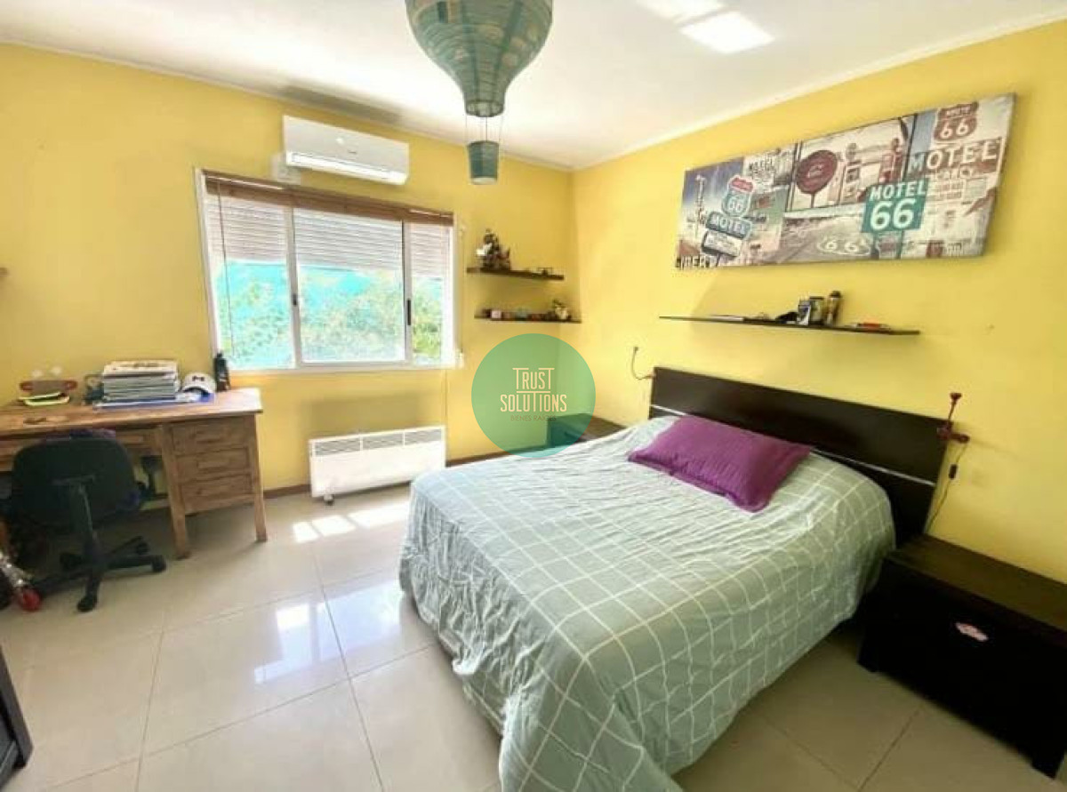 Casa ID.1008 - Venta y Alquiler Anual Casa Punta Barrio Privado 4D 