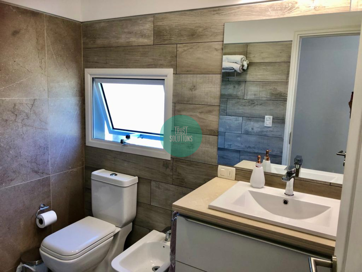 Casa ID.671 - Venta Casa Punta en Barrio privado 3D Suite Piscina climatizada 