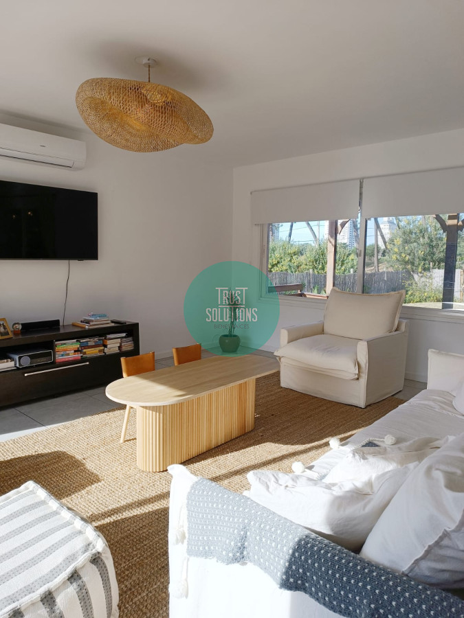 Casa ID.49 - Alquiler Temporada Casa 3D barrio privado Punta con Piscina y Barbacoa 
