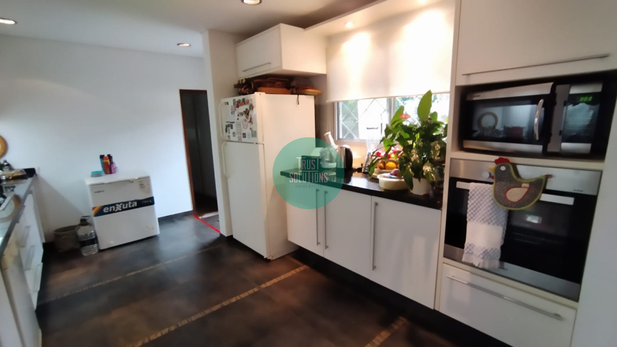 Casa ID.1469 - Venta Casa 4D Mansa Punta con Piscina 