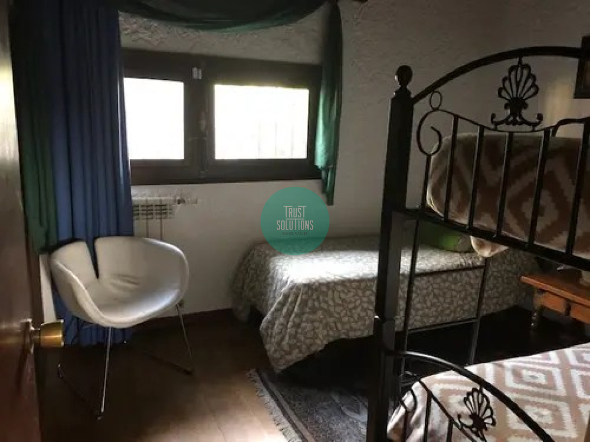 Casa ID.710 - Alquiler temporada Casa 5D Pinares Punta con Piscina climatizada a metros del mar 