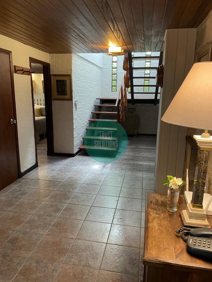 Casa ID.337 - Venta y Alquiler Anual Casa Lugano Punta 4 D Piscina 