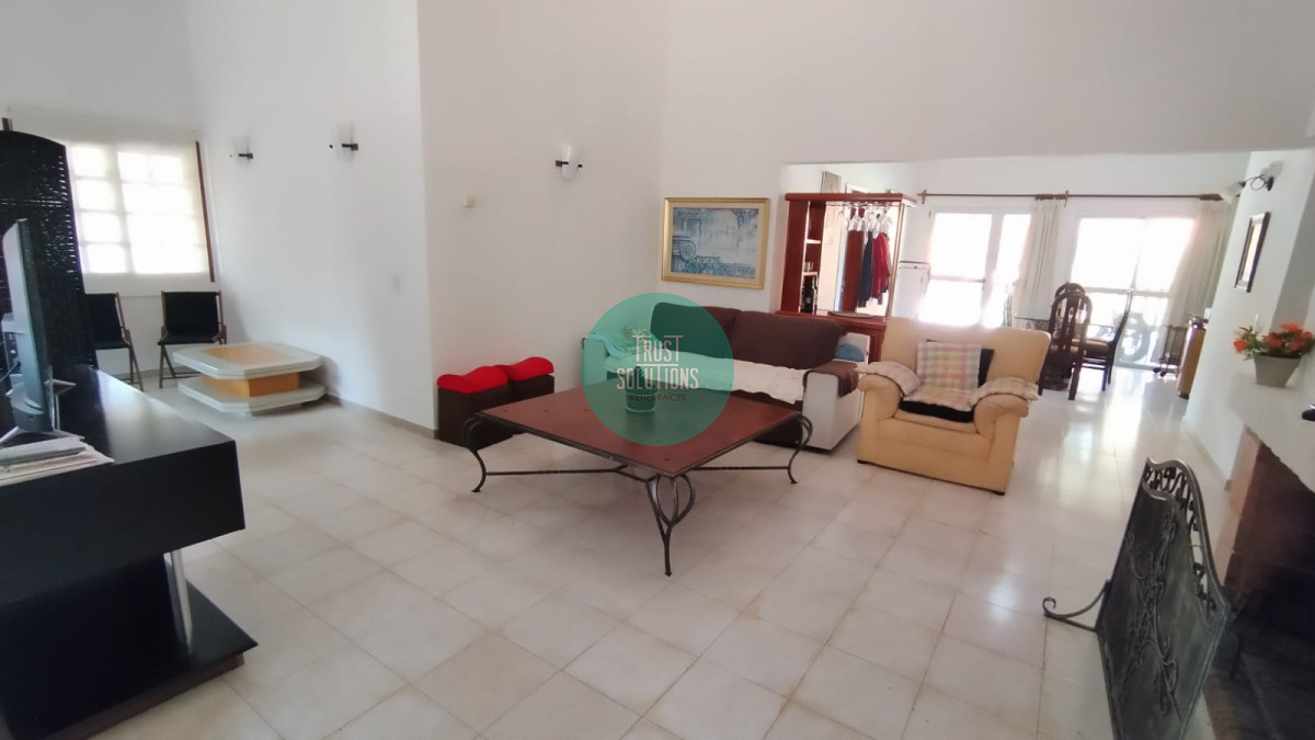 Casa ID.1323 - Alquiler Temporada Casa 4D y dep de serv San Rafael Punta con Piscina climatizada 