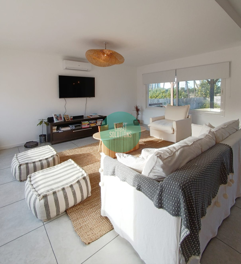 Casa ID.49 - Alquiler Temporada Casa 3D barrio privado Punta con Piscina y Barbacoa 