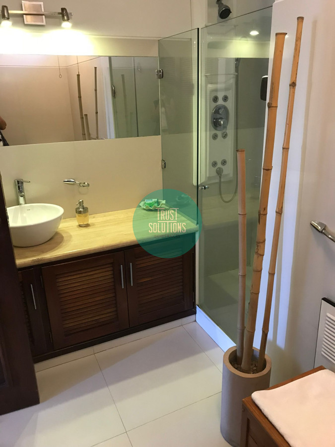 Casa ID.206 - Venta Alquiler Anual Casa Mansa Punta 5D y dep con Piscina  