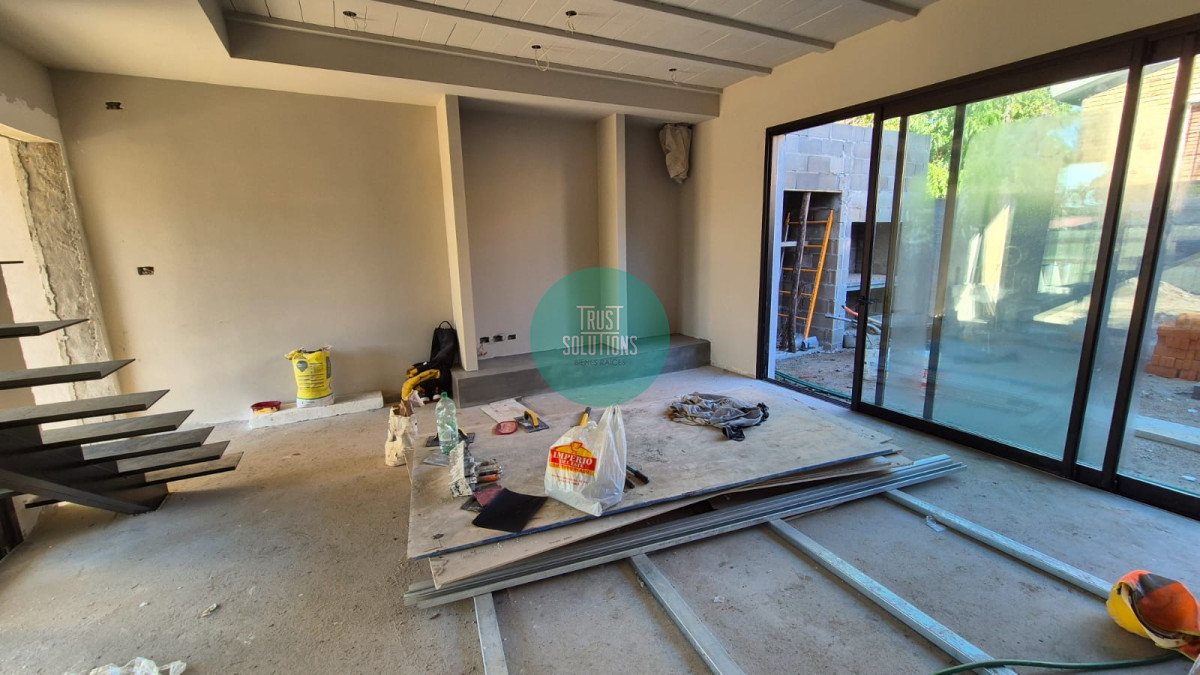Casa ID.1613 - HERMOSO PH A ESTRENAR EN VENTA EN ZONA DE COLEGIOS DE CARRASCO NORTE