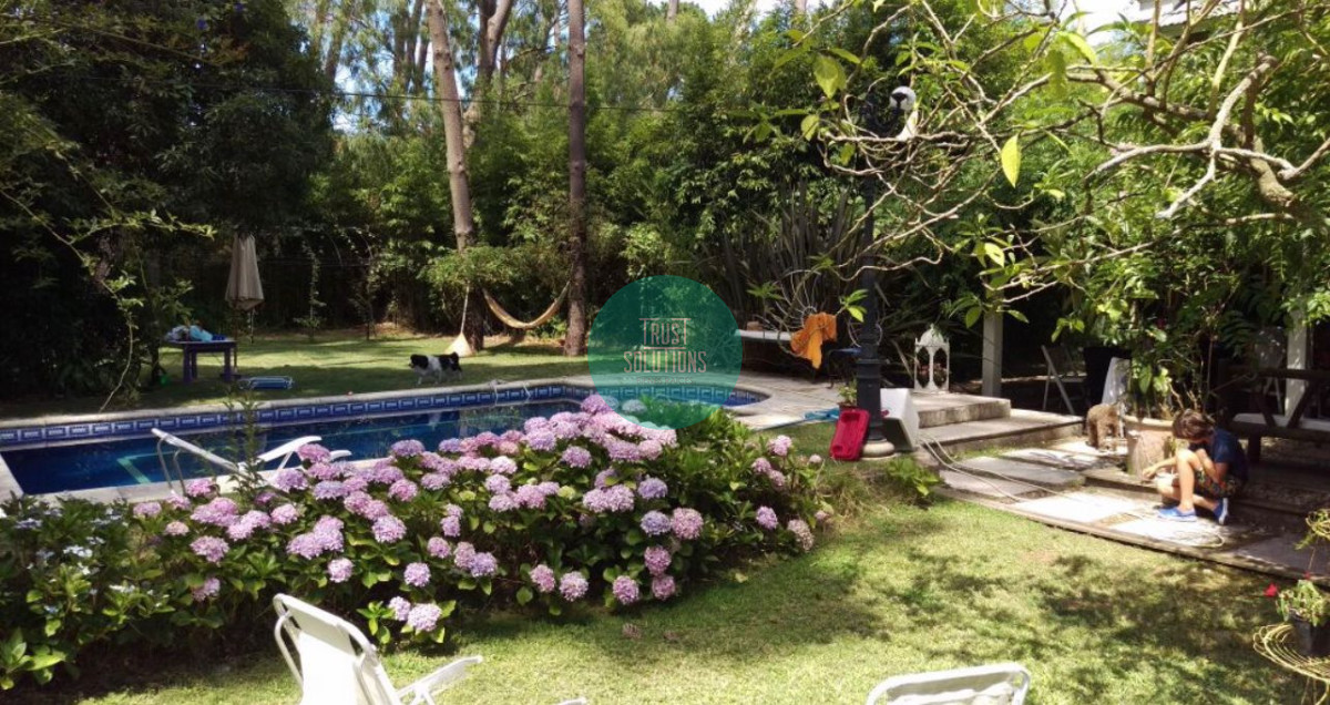 Casa ID.1459 - Alquiler Anual Casa 3D y dep de huéspedes Pinares Punta con Piscina 