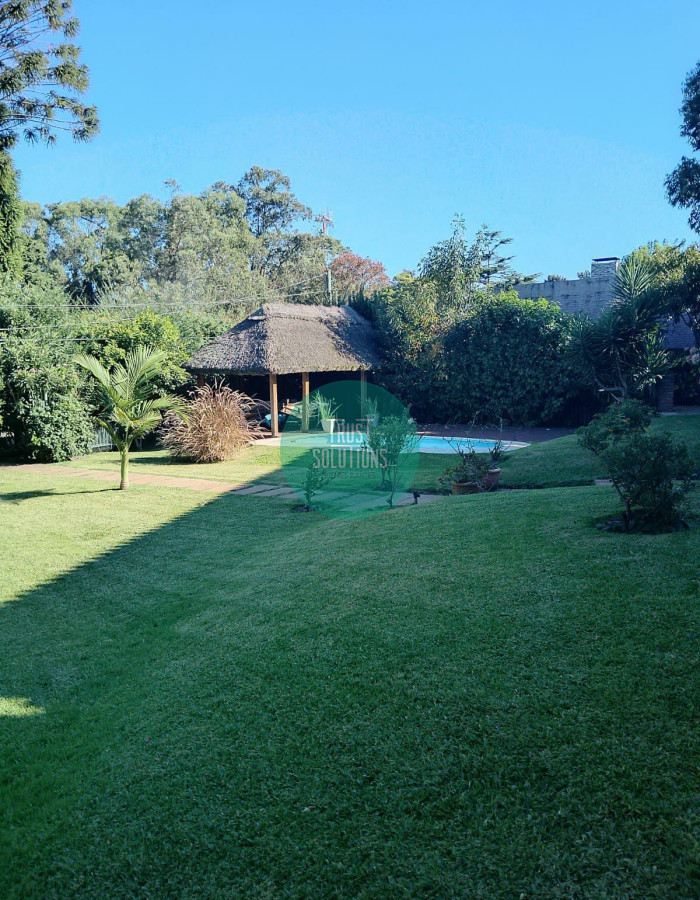 Casa ID.197 - Venta importante Casa 5D Mansa Punta con Piscina y Barbacoa  
