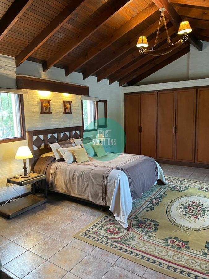 Casa ID.337 - Venta y Alquiler Anual Casa Lugano Punta 4 D Piscina 