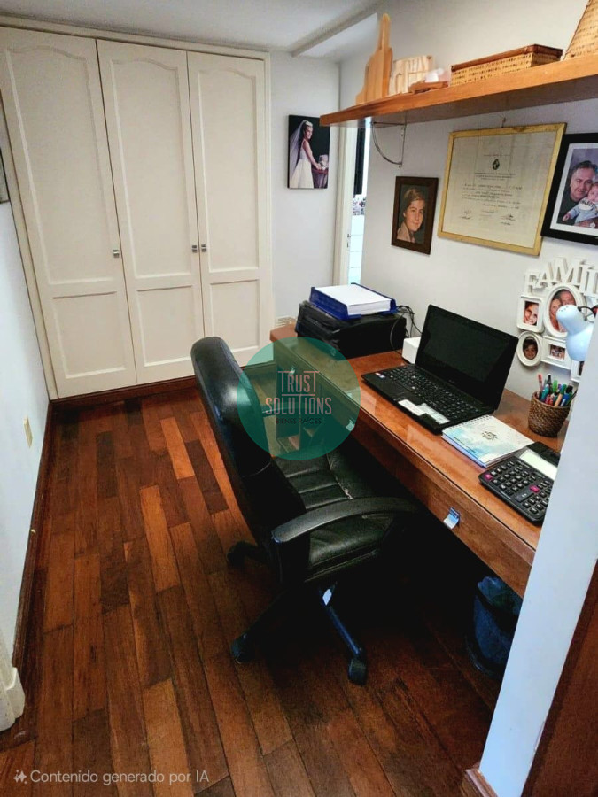 Casa ID.1425 - VENTA DE ESTUPENDA CASA EN EL PUERTO DEL BUCEO A METROS DEL MAR Y DEL LICEO FRANCES 