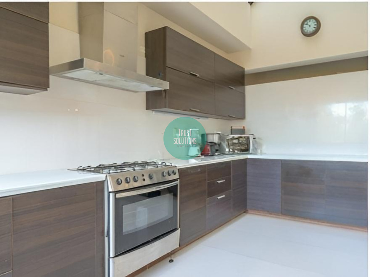 Casa ID.1205 - Alquiler Anual y de Temporada Casa 5D Brava Punta con Piscina 