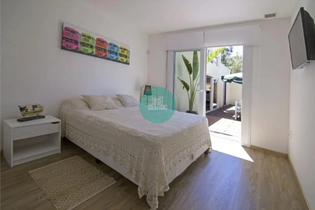 Casa ID.481 - Alquiler Anual Casa 3D San Rafael Punta con Piscina climatizada y Jacuzzi 