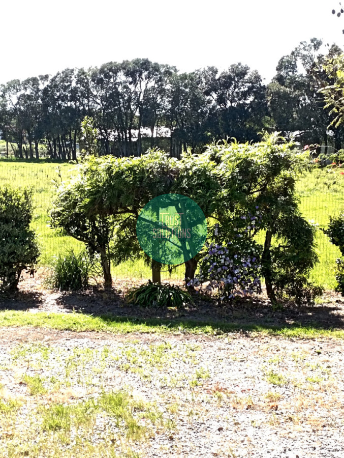 Casa ID.1858 - Venta Casa de campo en Colonia a pasos de la plaza de toro