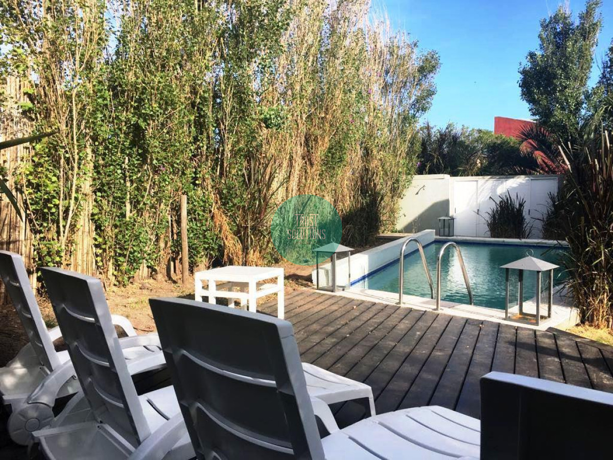 Casa ID.345 - Venta y Alquiler temporada Casa 5D Manantiales Punta con Piscina y vta al mar