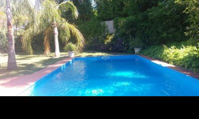 Venta y Alquiler Anual Casa Rincón del indio Punta 3D de.serv.p Piscina Barbacoa