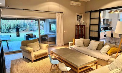 VENTA Y ALQUILER DE ESTUPENDA CASA EN JARDINES DE CARRASCO