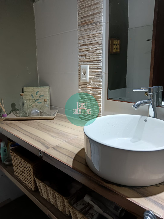 Terreno ID.1417 - VENTA CASA PH CON TERRENO DE 2800M2 EN SALDUN A METROS DEL PORTONES SHOPPING 