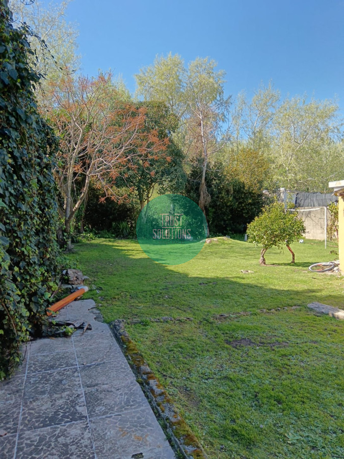 Terreno ID.1417 - VENTA CASA PH CON TERRENO DE 2800M2 EN SALDUN A METROS DEL PORTONES SHOPPING 