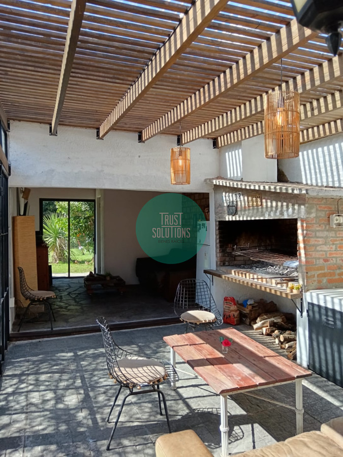 Terreno ID.1417 - VENTA CASA PH CON TERRENO DE 2800M2 EN SALDUN A METROS DEL PORTONES SHOPPING 