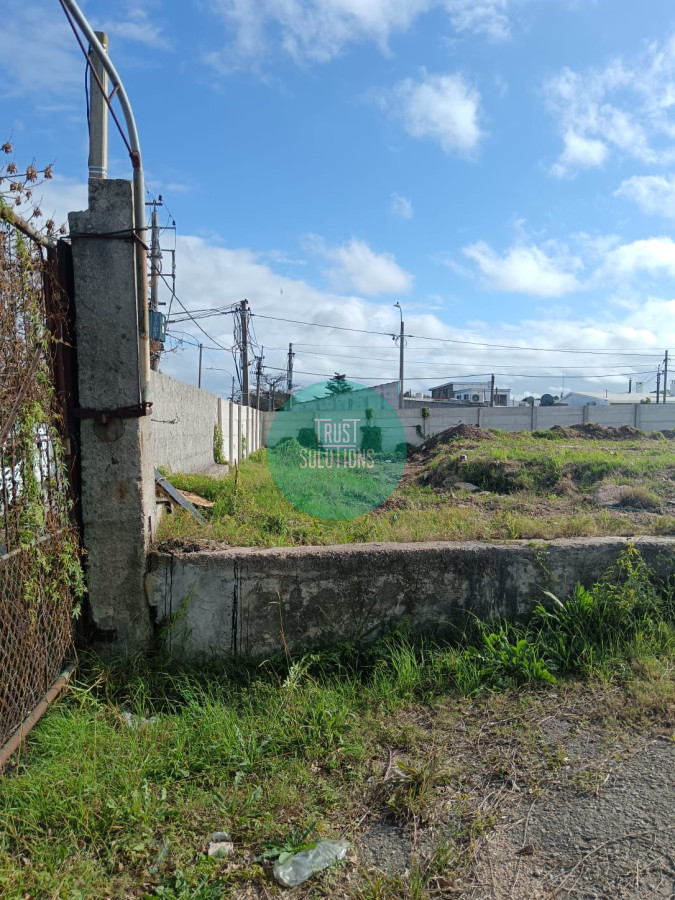 Terreno ID.1625 - Venta de Terreno en Nuevo Paris Av. principal listo para construir.