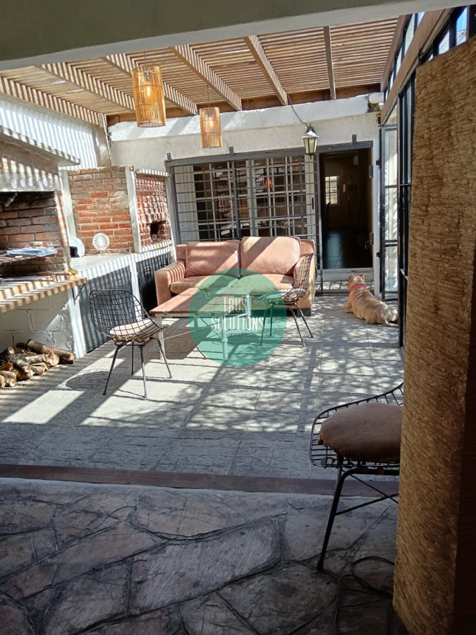 Terreno ID.1417 - VENTA CASA PH CON TERRENO DE 2800M2 EN SALDUN A METROS DEL PORTONES SHOPPING 