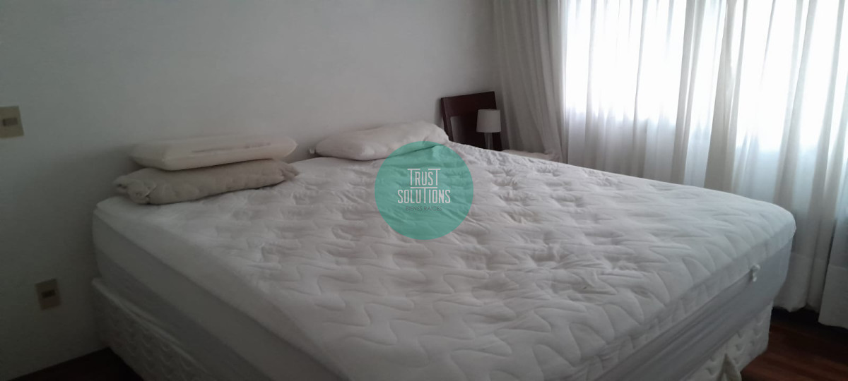 Apartamento ID.1165 - Alquiler Apto.Pocitos CON MUEBLES 2D 3B garaje