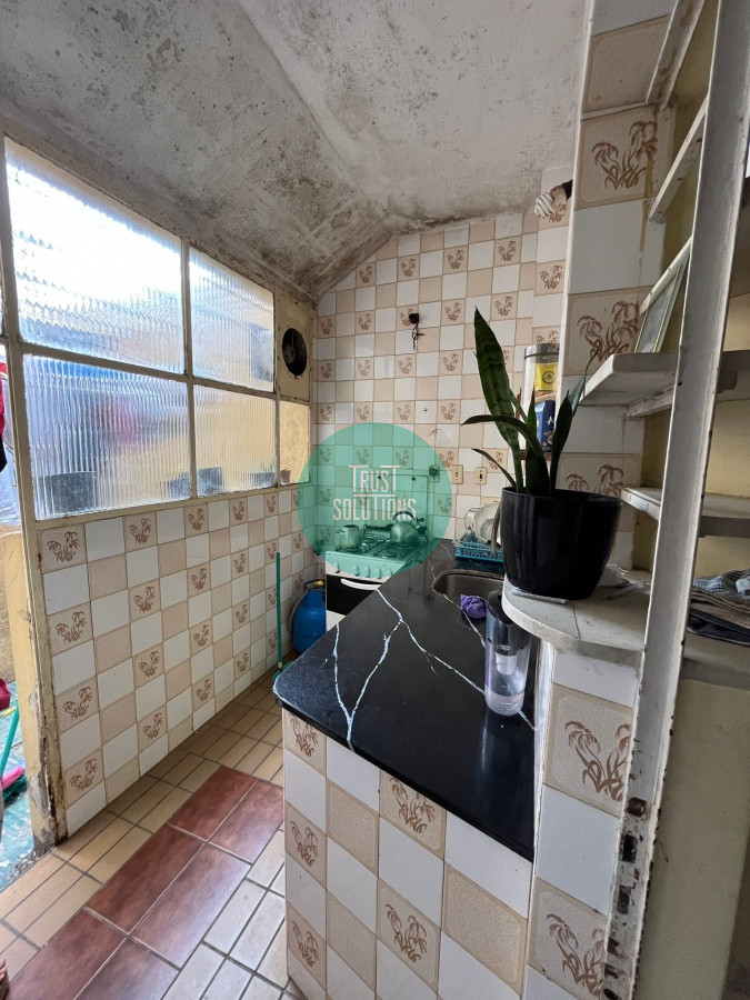 Apartamento ID.372 - Venta Apartamento Tres Cruces 2 Dormitorios lavadero y Patio  