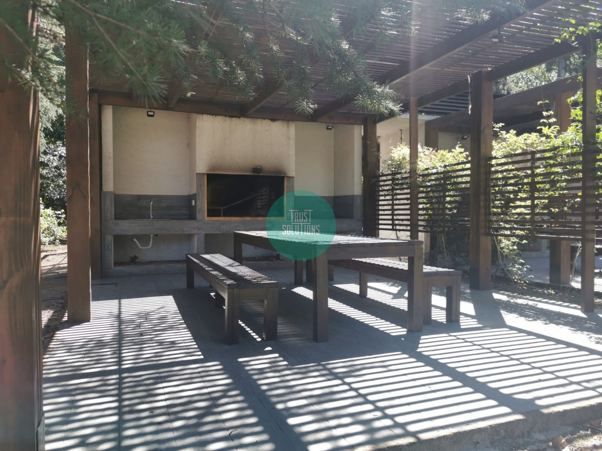 Apartamento ID.1328 - Alquiler Ap.Prado  2 dormitorios Ed.Town Park  garaje Seguridad 