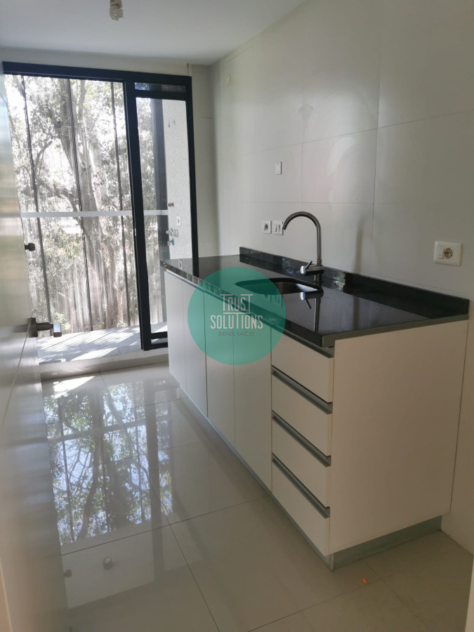 Apartamento ID.1328 - Alquiler Ap.Prado  2 dormitorios Ed.Town Park  garaje Seguridad 