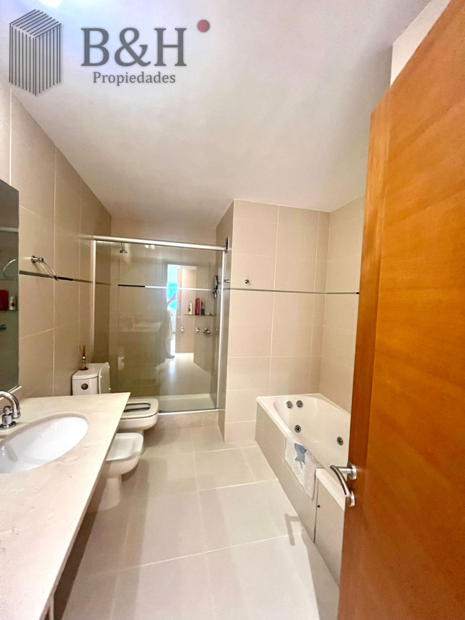 Pine Beach - GoPunta - Portal Inmobiliario de Punta del Este - Maldonado