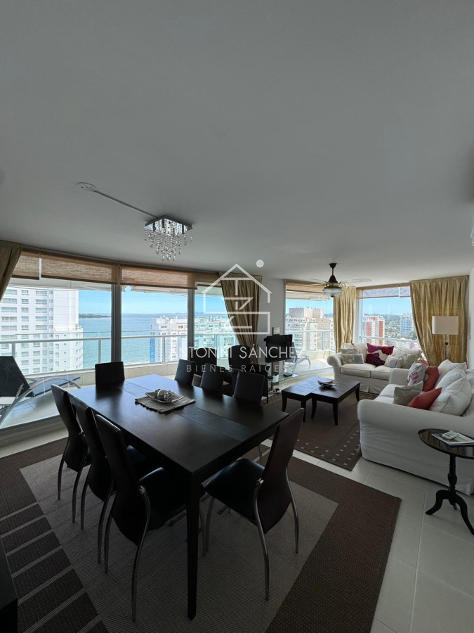 Apartamento ID.1750 - Venta apartamento 3 dormitorios más servicio en Seasons Tower