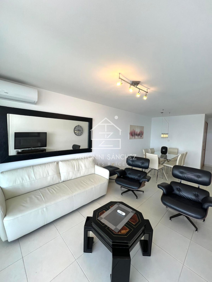 Apartamento ID.1686 - Venta seasons tower 2 dormitorios