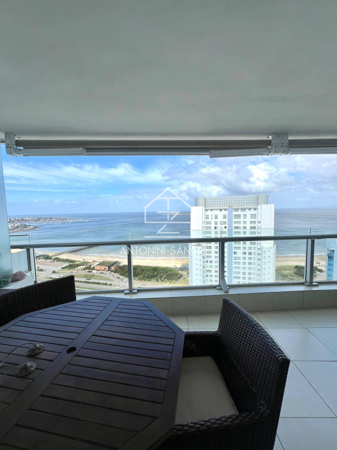Apartamento ID.1686 - Venta seasons tower 2 dormitorios