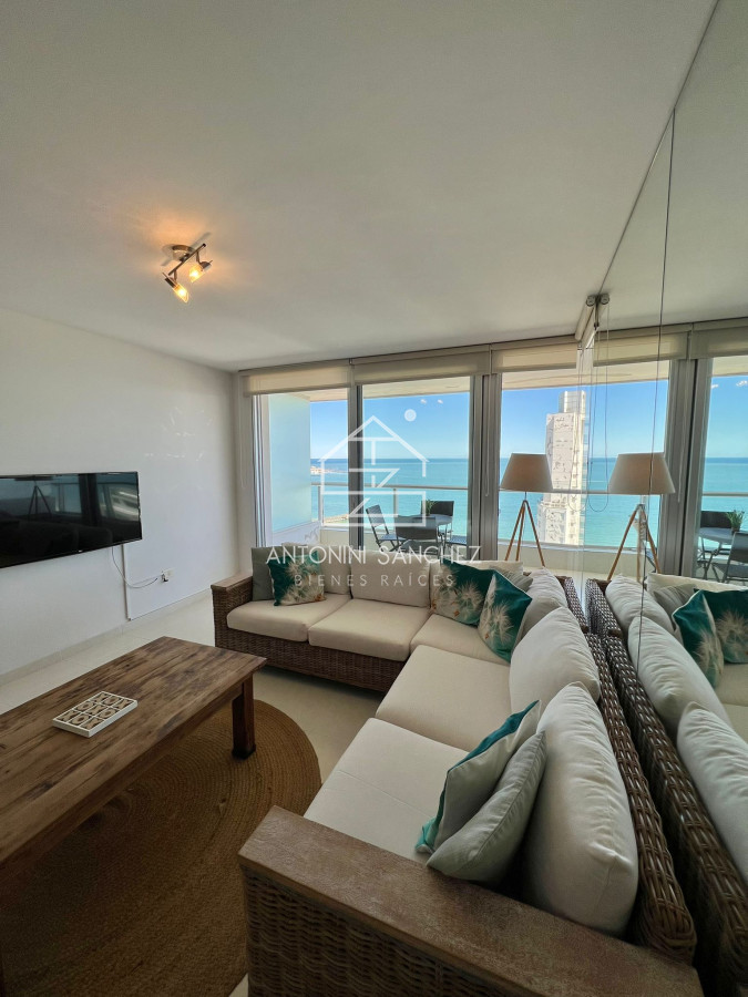 Apartamento ID.1687 - Venta apartamento 2 dormitorios Seasons tower