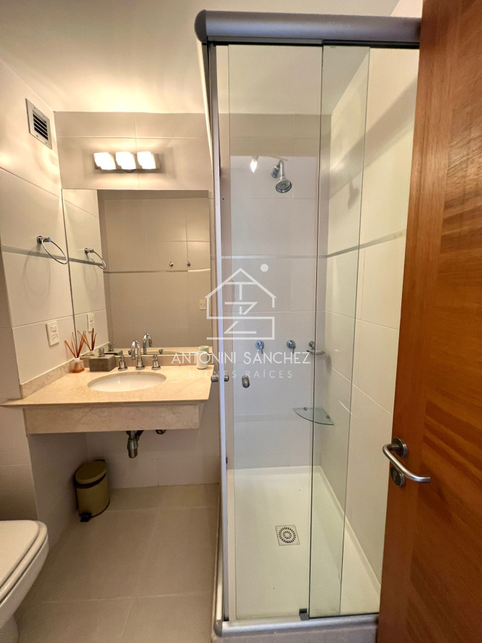 Apartamento ID.1687 - Venta apartamento 2 dormitorios Seasons tower