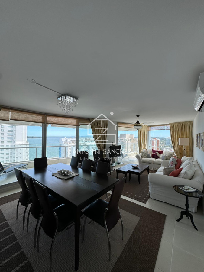Apartamento ID.1750 - Venta apartamento 3 dormitorios más servicio en Seasons Tower