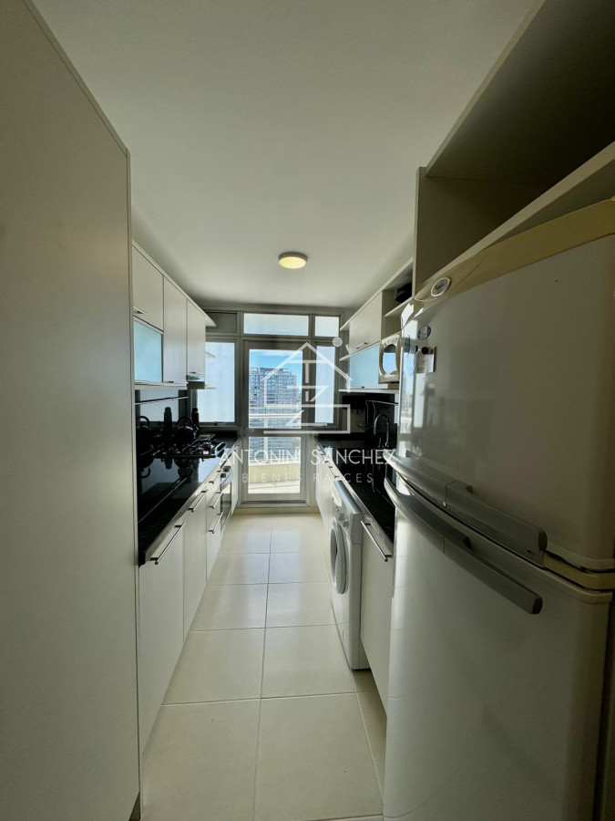 Apartamento ID.1750 - Venta apartamento 3 dormitorios más servicio en Seasons Tower