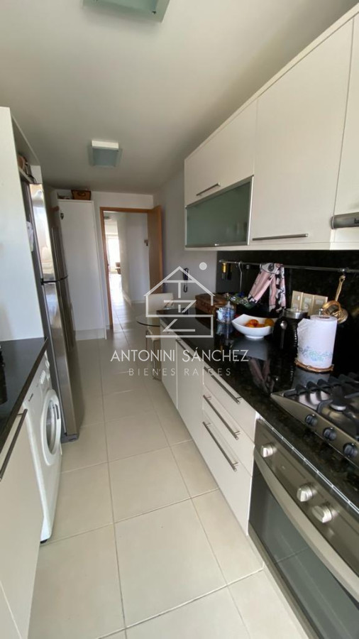 Apartamento ID.1686 - Venta seasons tower 2 dormitorios