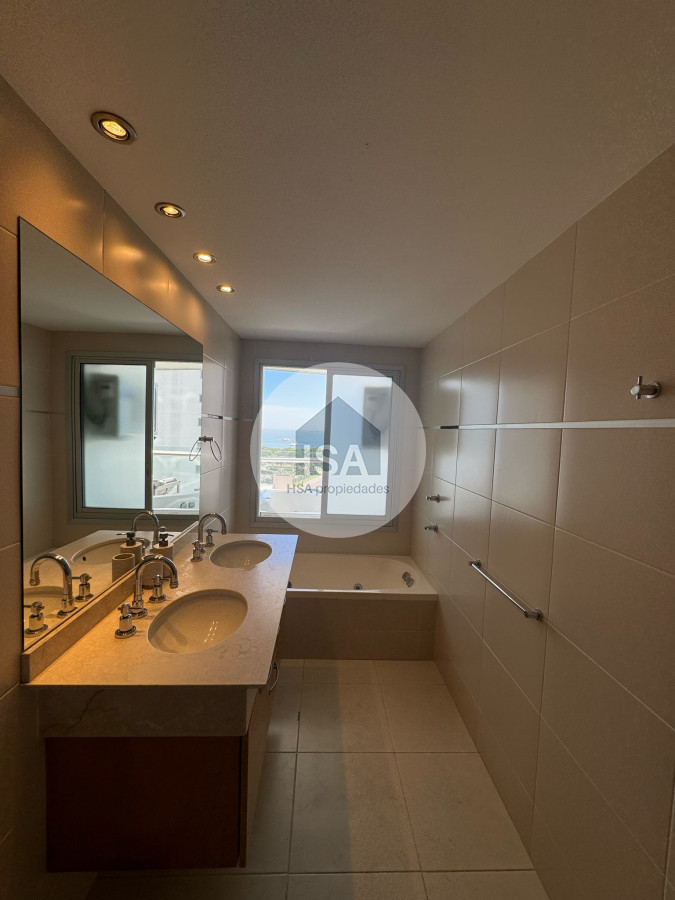 Apartamento ID.524 - Venta seasons tower 2 dormitorios y dependencia