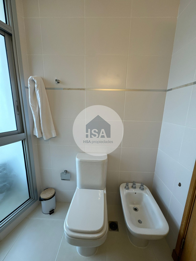 Apartamento ID.442 - Alquiler temporada seasons tower 3 dormitorios más dependencia