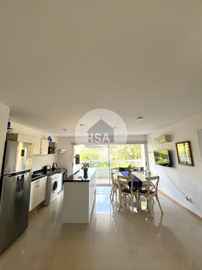 Apartamento ID.341 - Venta apartamento 2 dormitorios edificio Sunrise Aidy Grill playa Brava