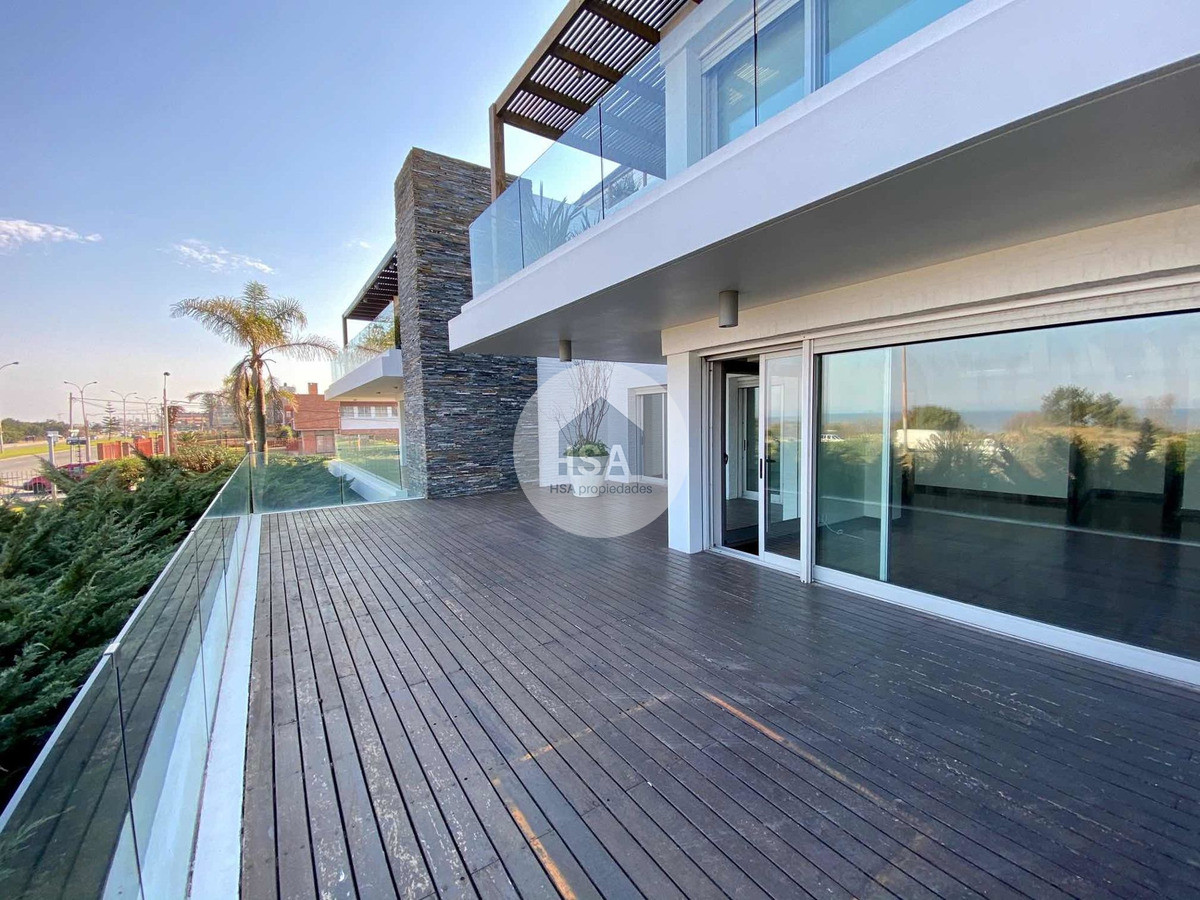 Apartamento ID.113 - Apartamento En Venta Carrasco 3 Dormitorios