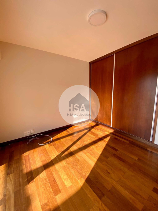 Apartamento ID.113 - Apartamento En Venta Carrasco 3 Dormitorios