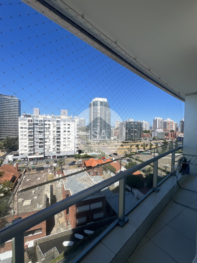 Apartamento ID.495 - Alquiler apartamento 3 dormitorios en Seasons Tower